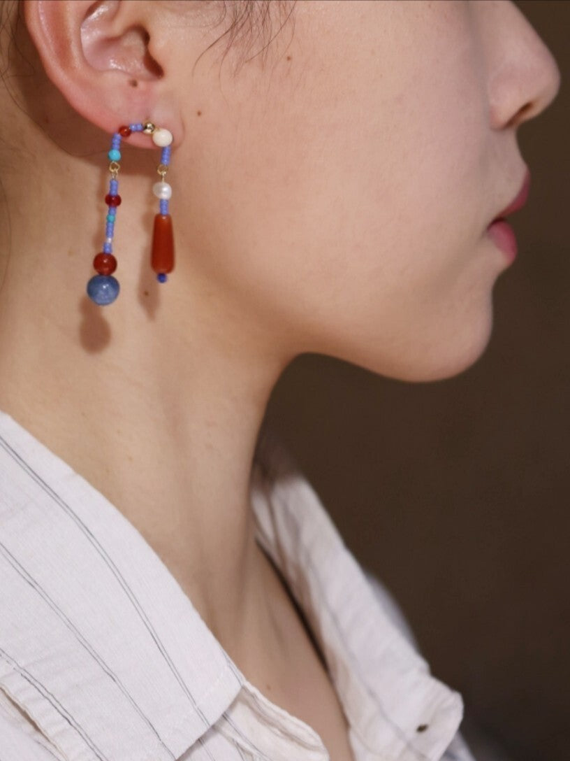 Chinoiserie Seeking Plum Dangle Earrings - Lumivault
