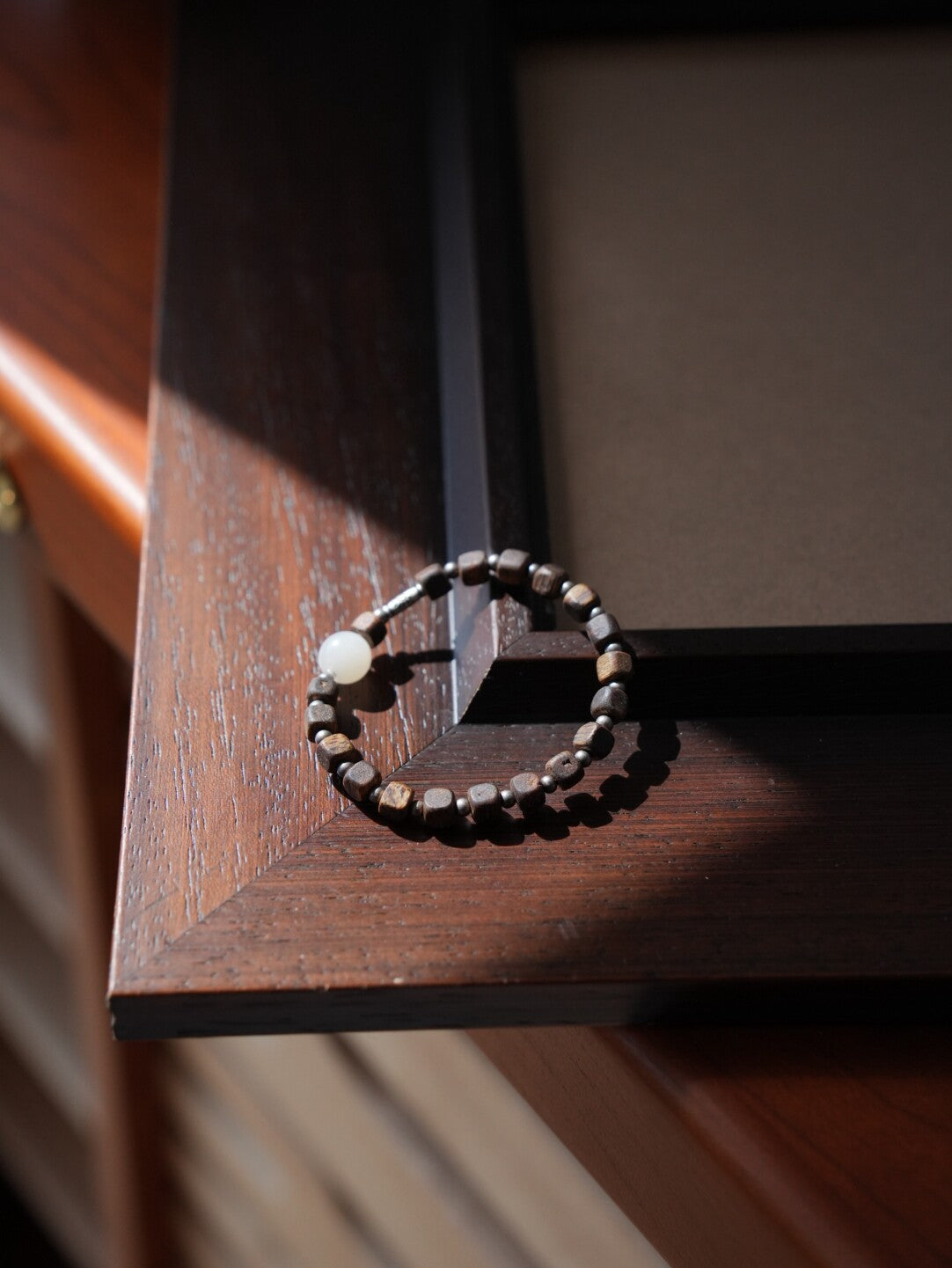 Mountain Moon Agarwood Jade Bracelet - Lumivault