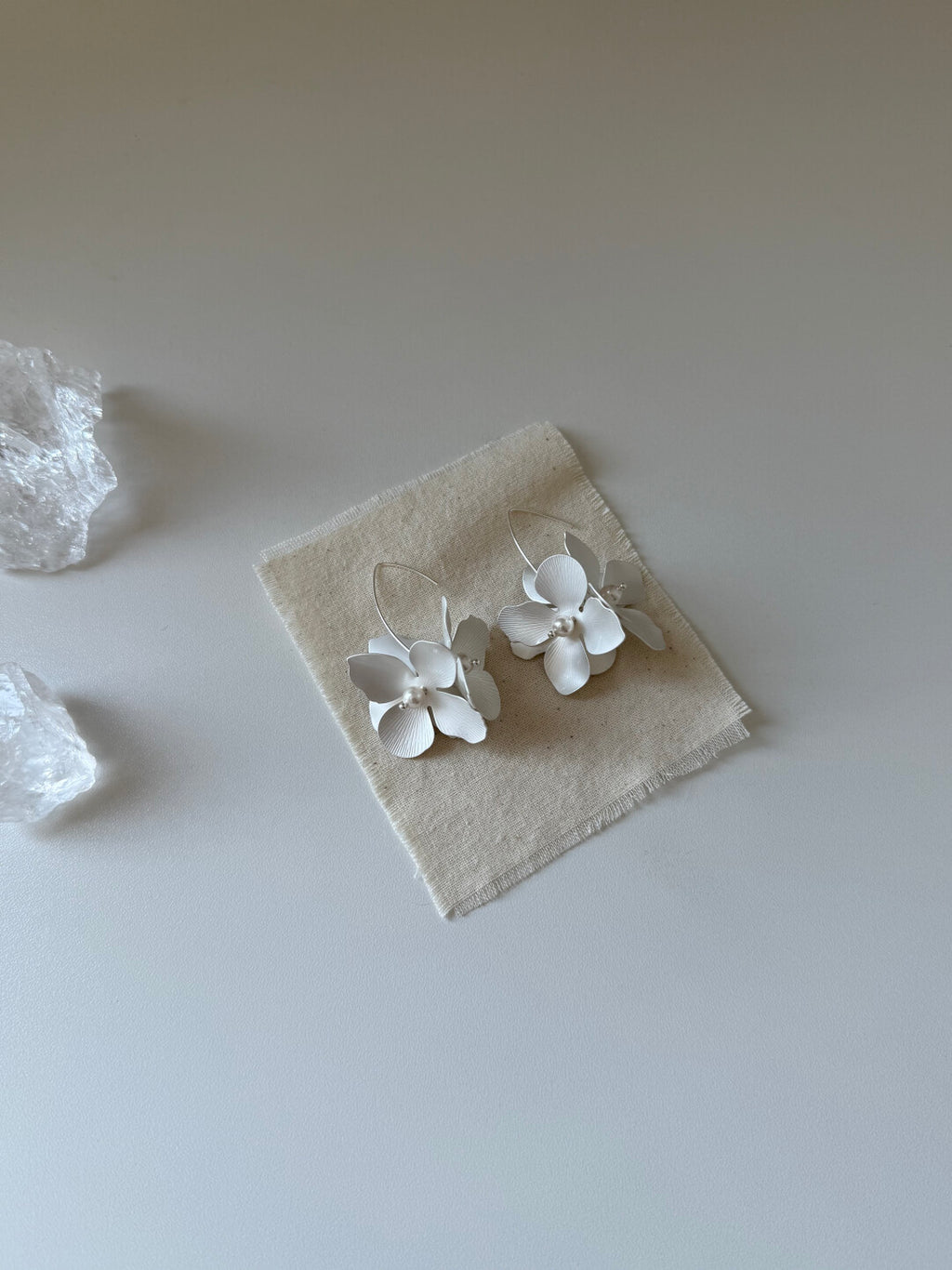 Endless Summer Silver Minimalist Earrings,Lumivault.