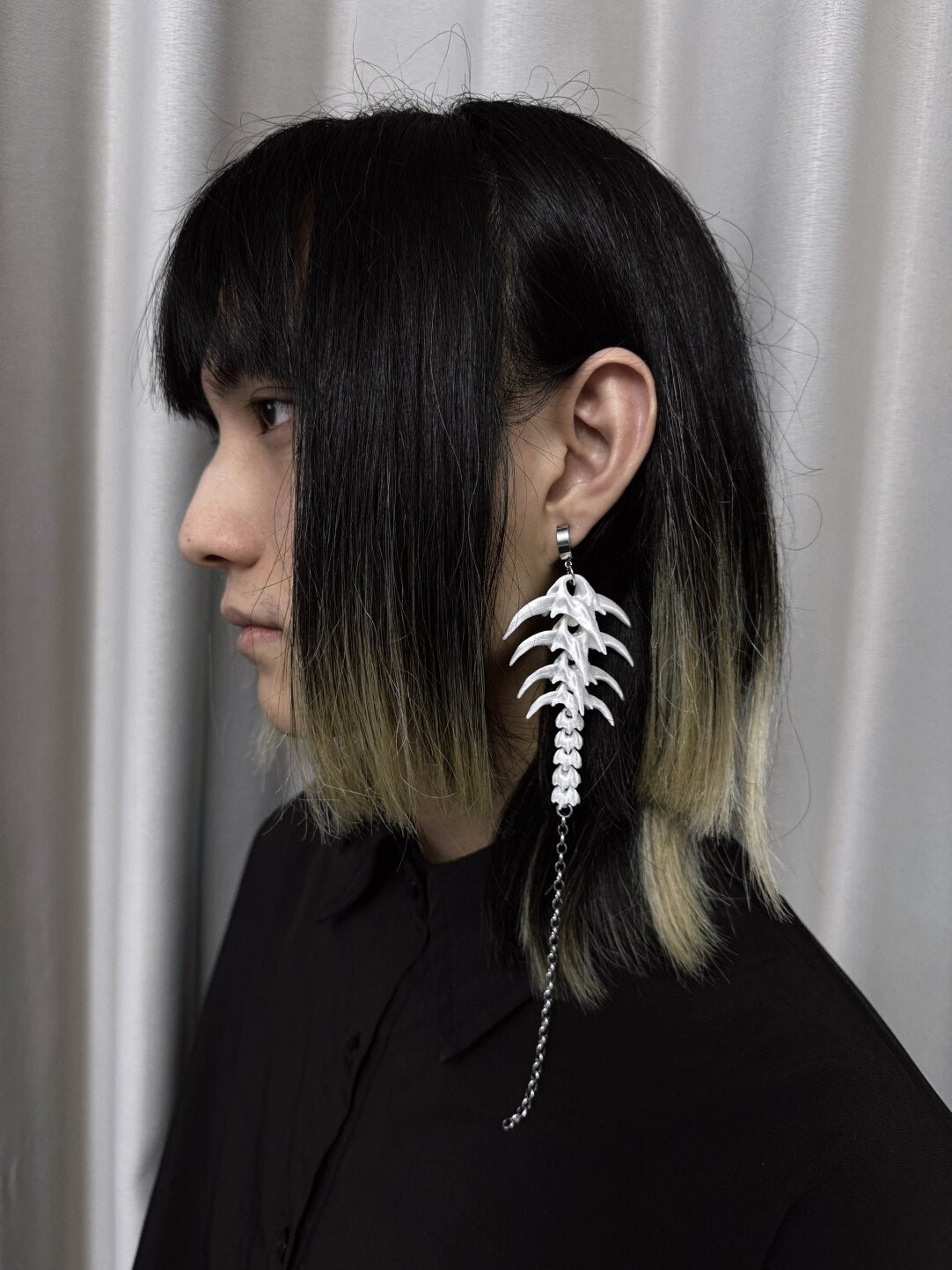 Vertebra Single Earring