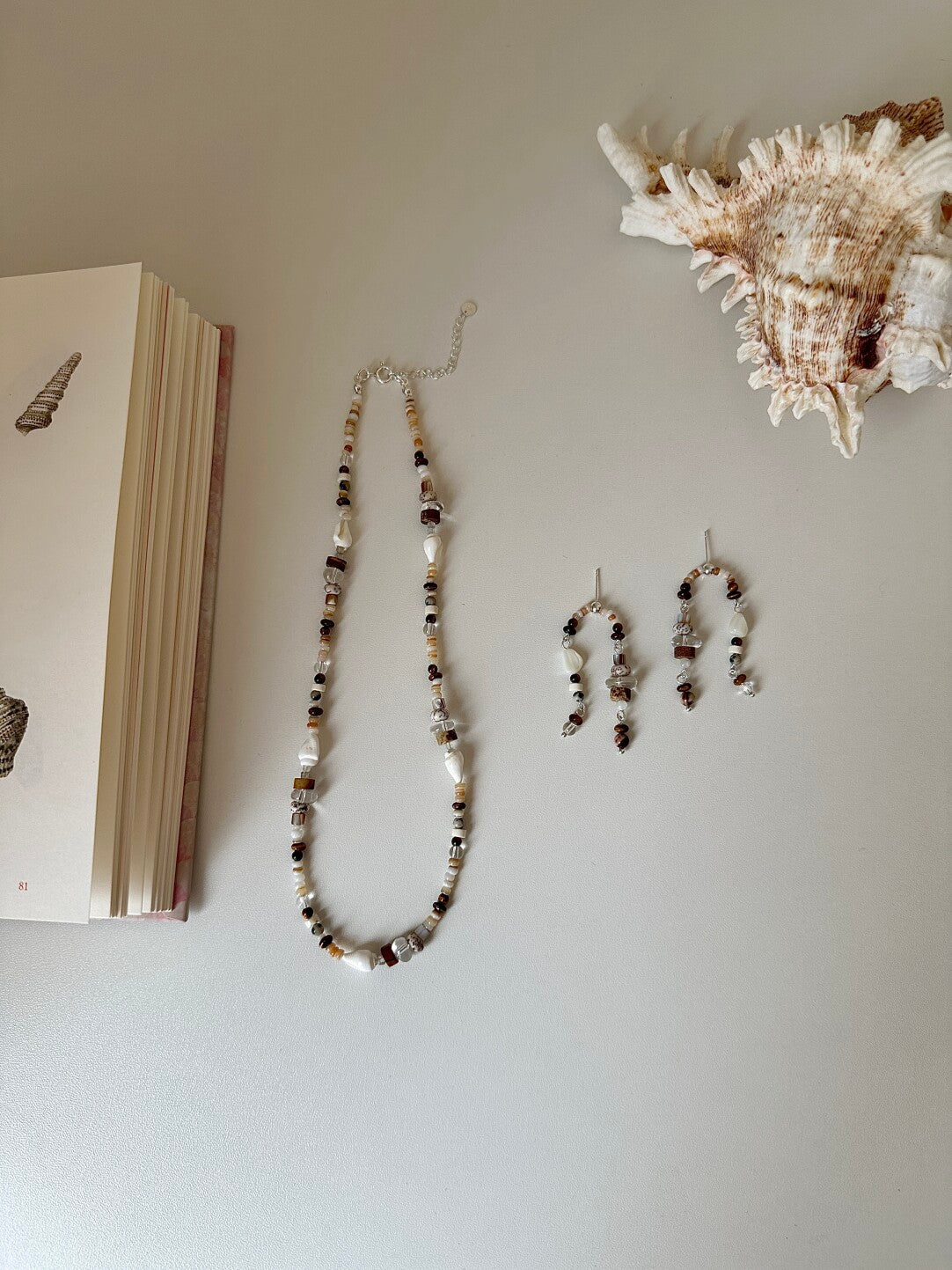 Original Brown Irregular Beaded Earrings Necklace,Lumivault.