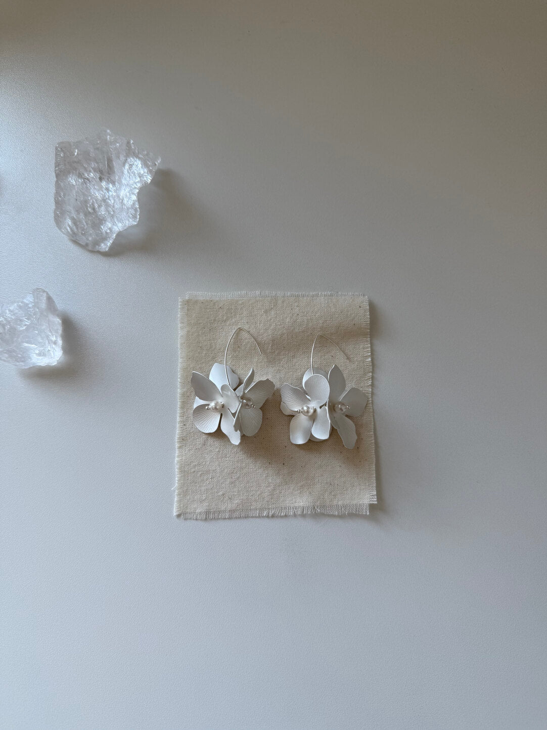 Endless Summer Silver Minimalist Earrings,Lumivault.