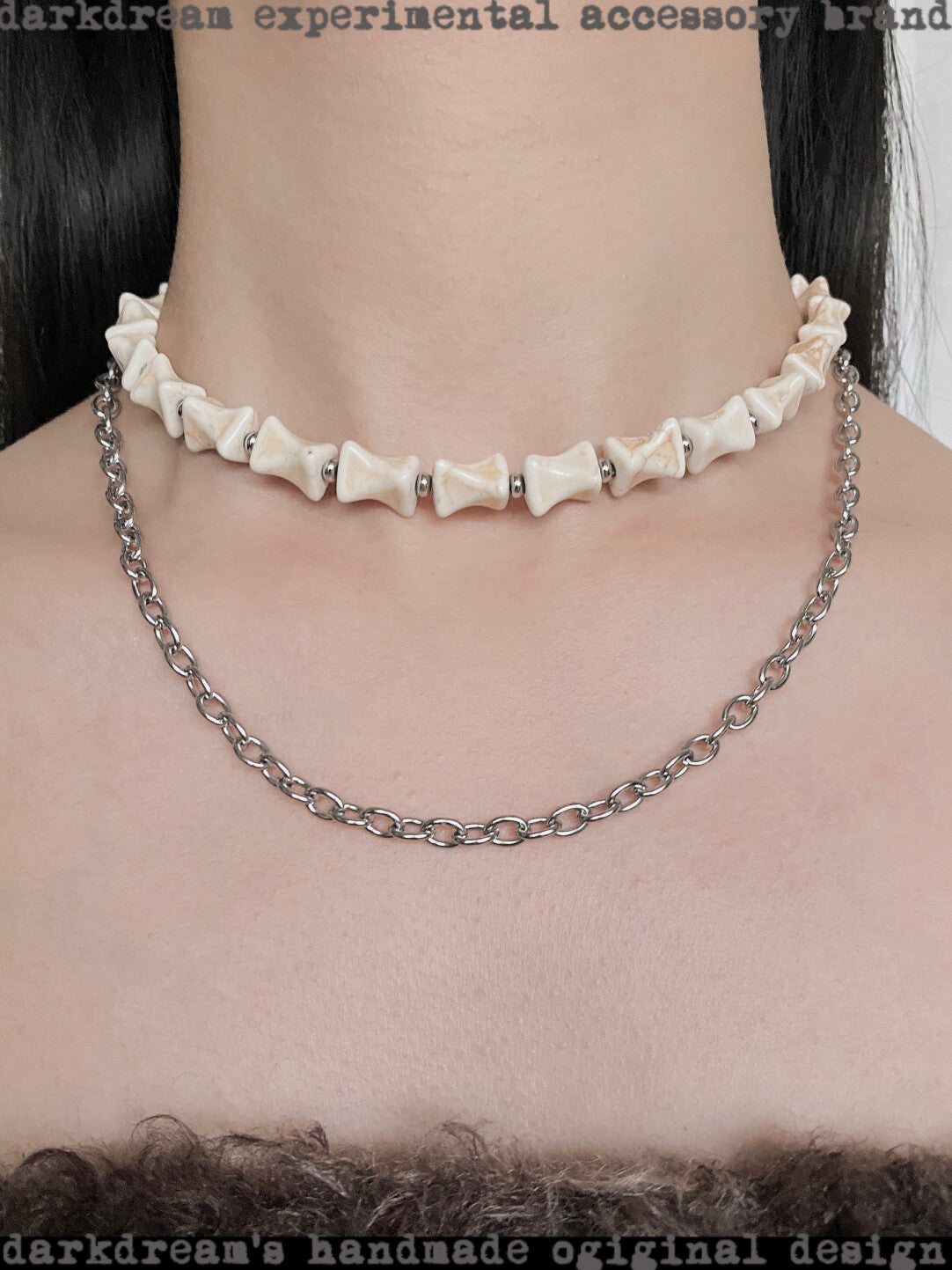 Wasteland Mini Bone Necklace,Lumivault.