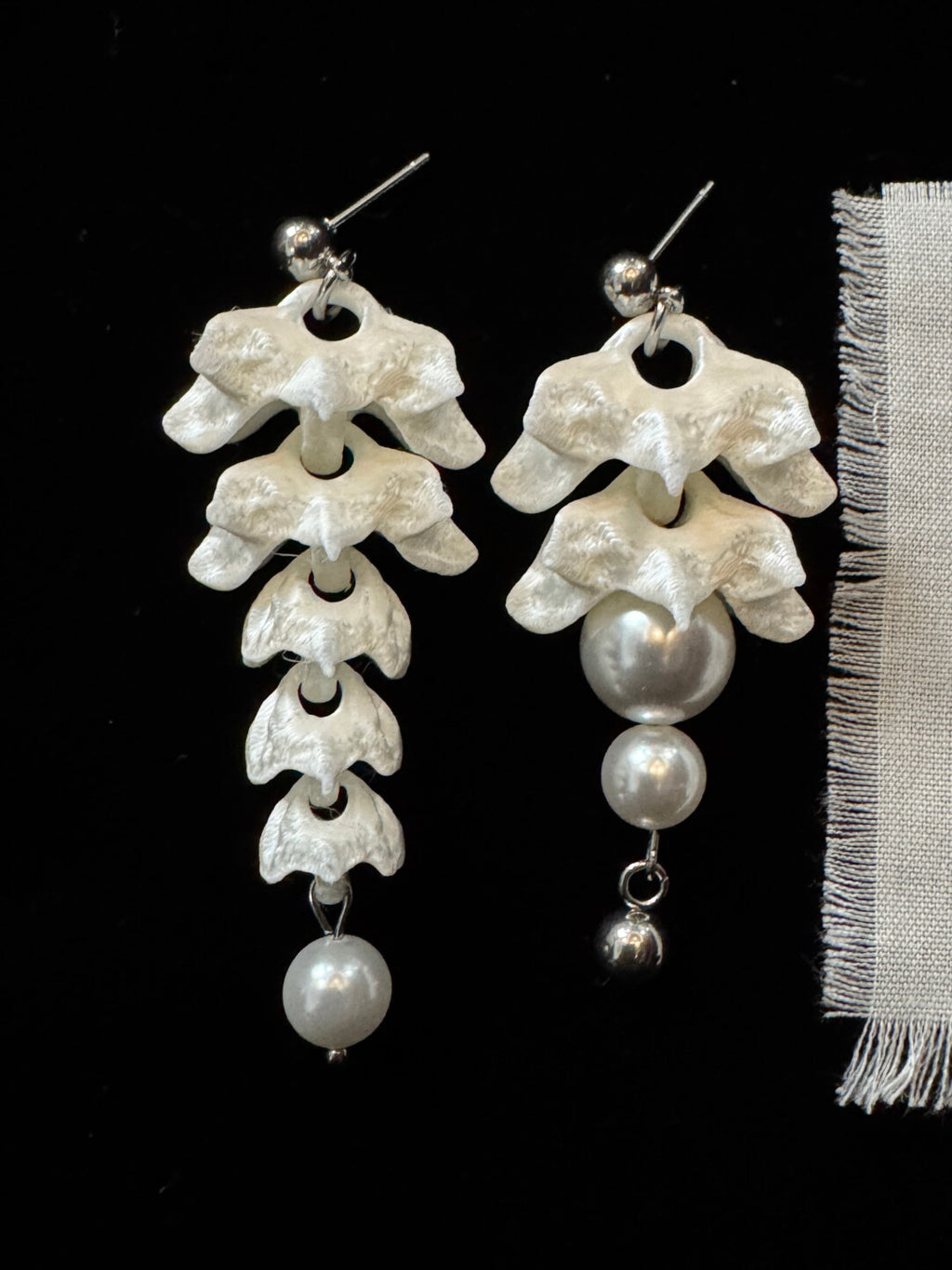 Bone flower Bead Earrings,Lumivault.