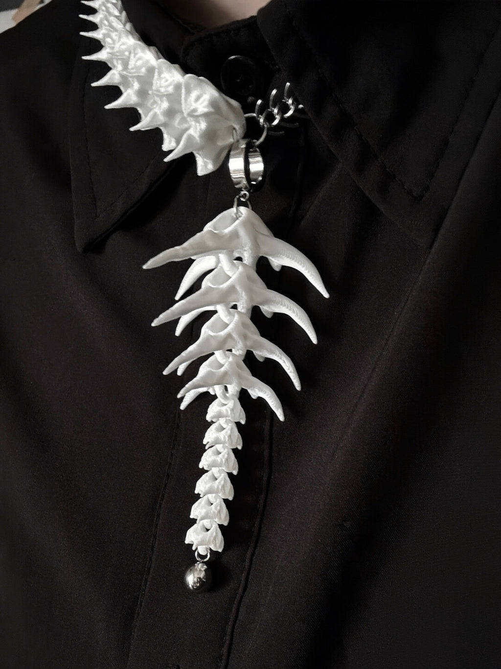 Twin Vertebrae Necklace/Earring Set,Lumivault.