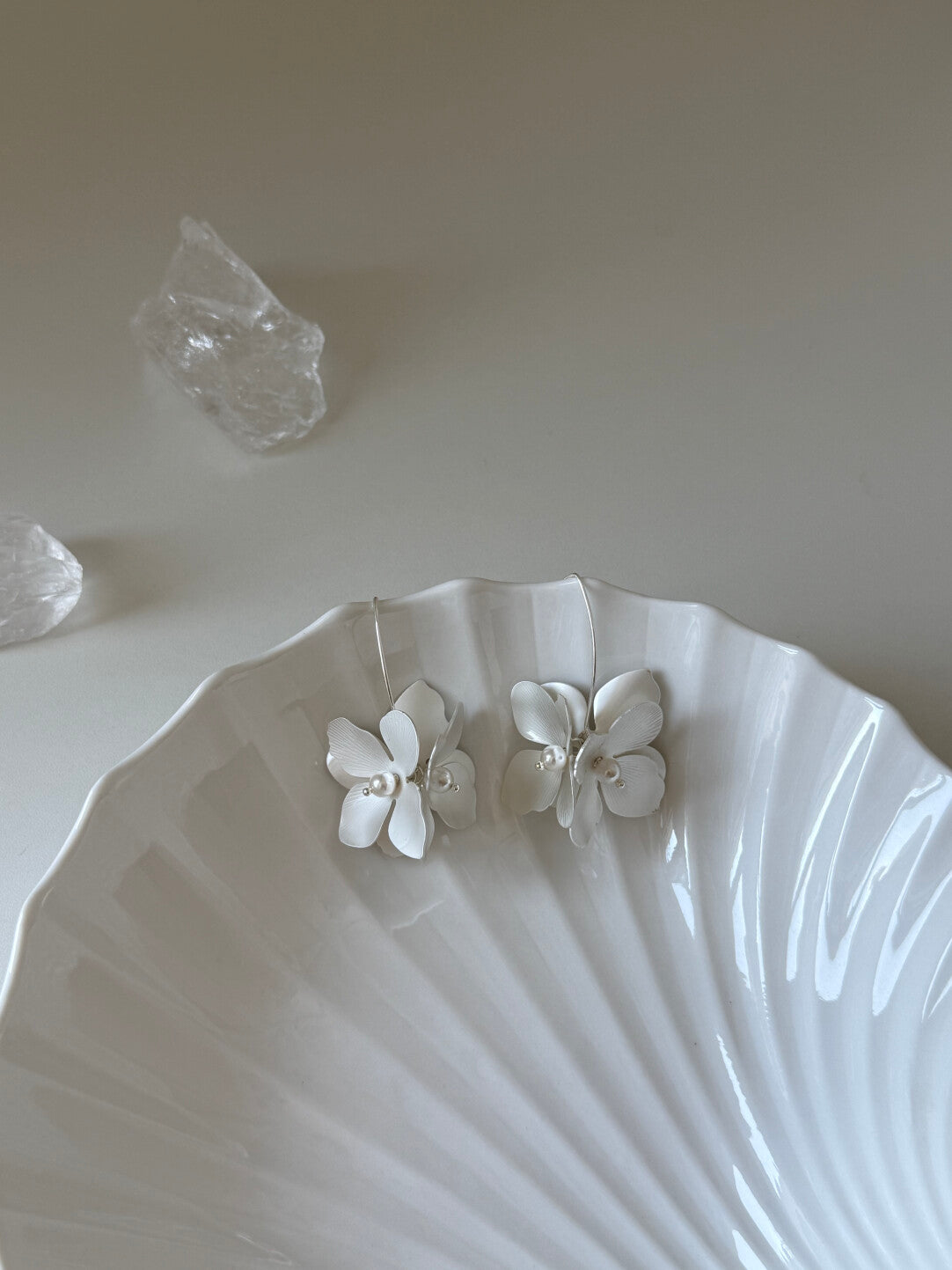Endless Summer Silver Minimalist Earrings,Lumivault.
