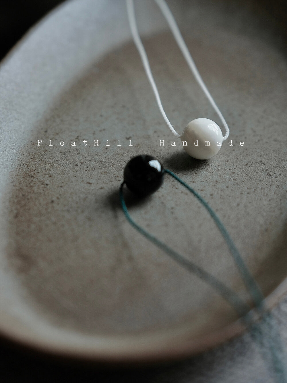 One Bead Hand-Woven Necklace,Lumivault.