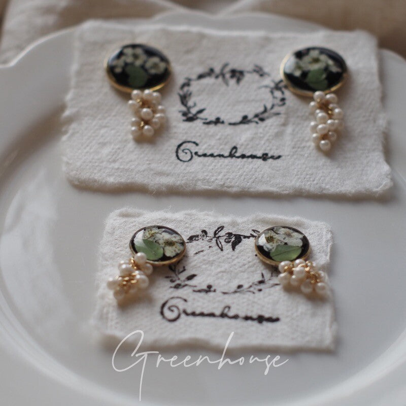 Preserved Bloom Handmade Beaded Earrings,20mm / Studs,Lumivault.