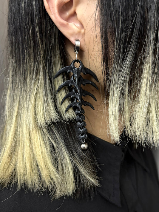 Vertebra Single Earring