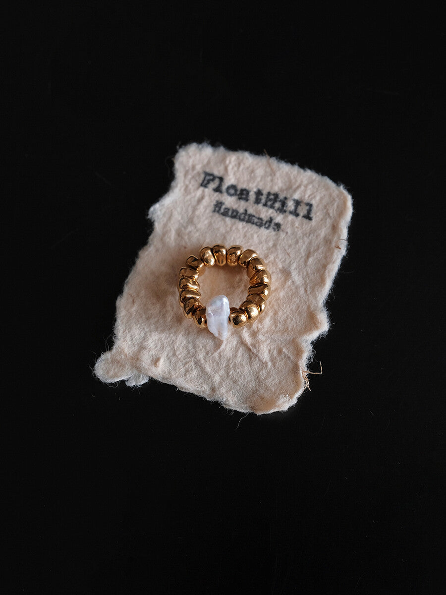 Baroque Gilded Beaded Elastic Ring,D,Lumivault.
