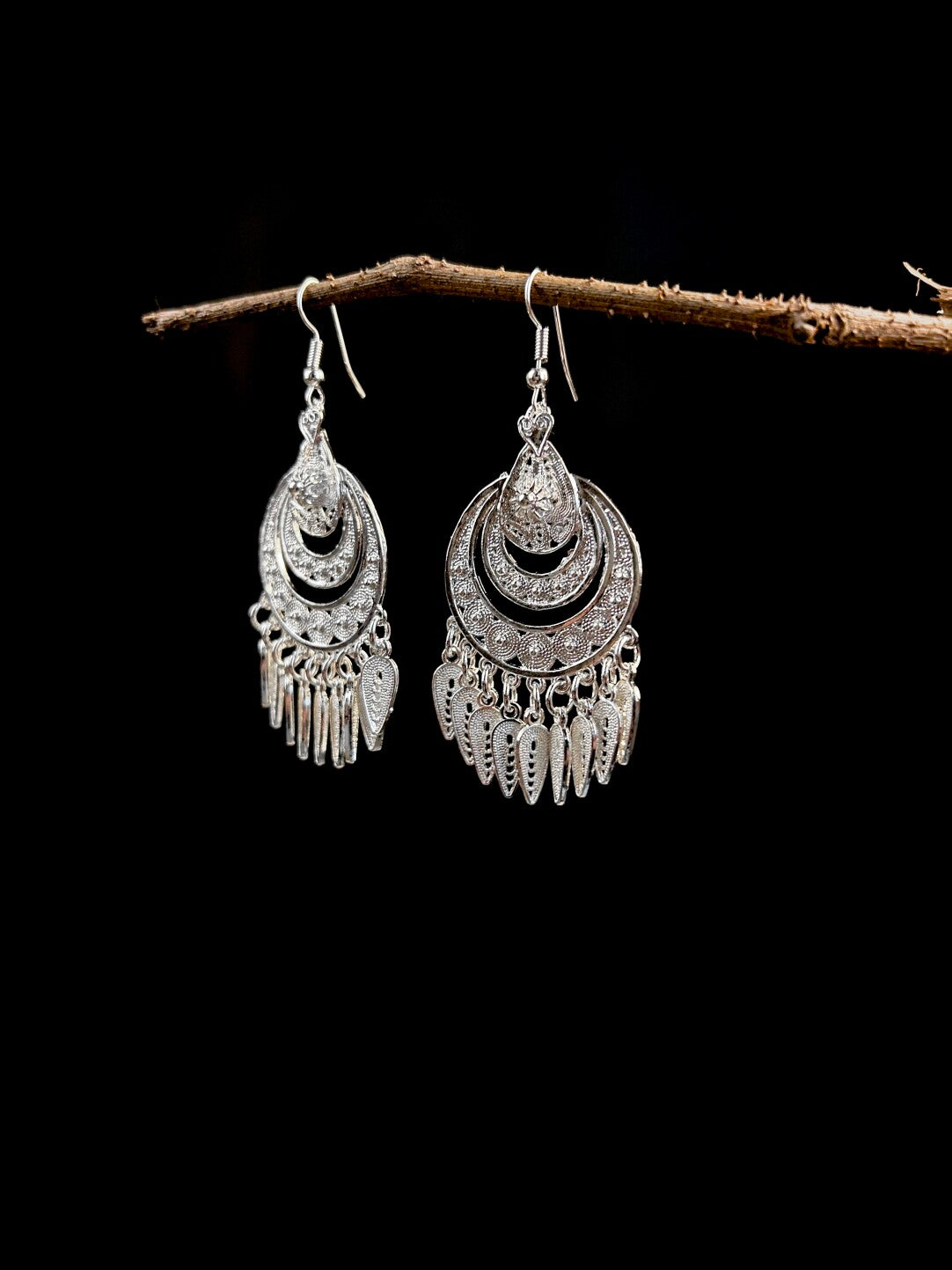 Triple Hoop Leaf Earrings,Lumivault.