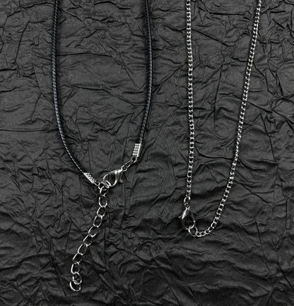 Half‑Moon Lock Sweater Chain