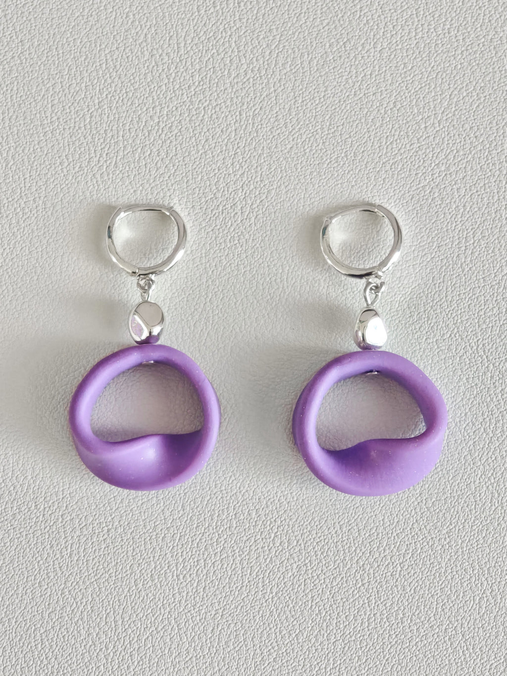Purple Mobius Strip Earrings,Lumivault.