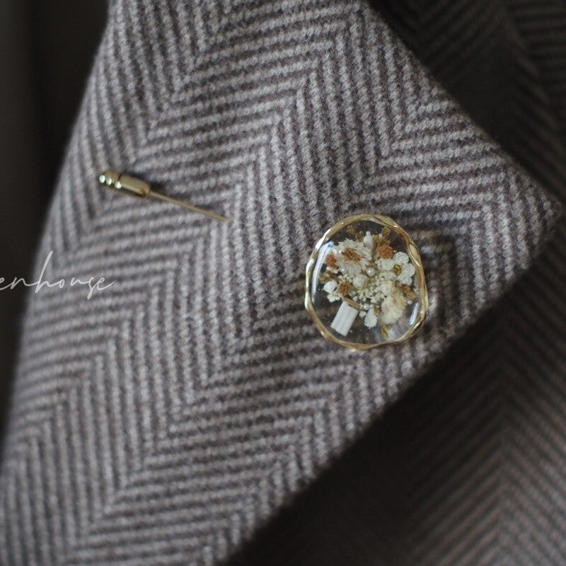 Pressed Bouquet Resin Brooch,Lumivault.