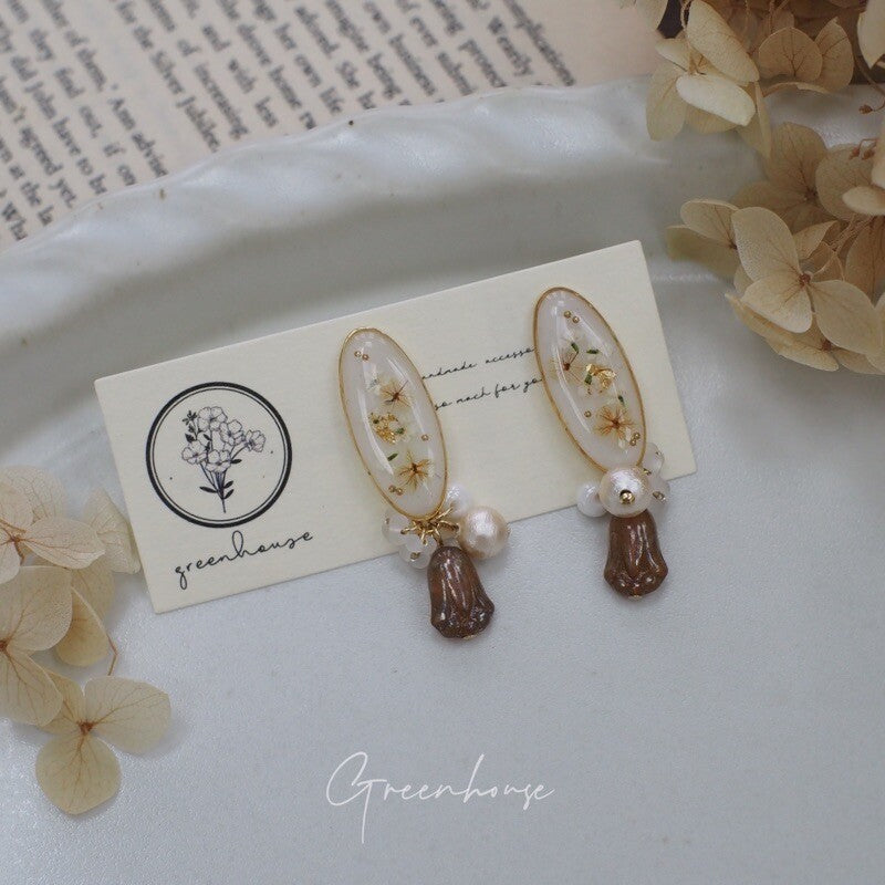 Pressed Memory Vintage Beaded Earrings,Lumivault.