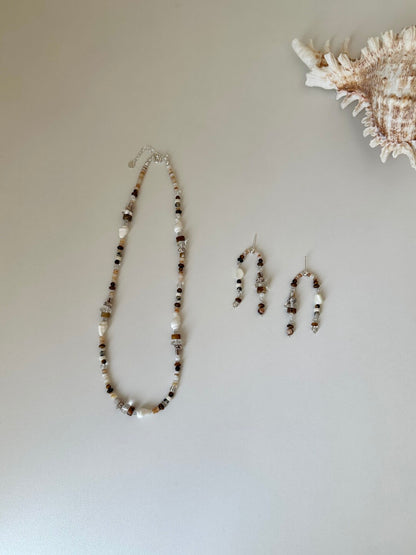 Original Brown Irregular Beaded Earrings Necklace