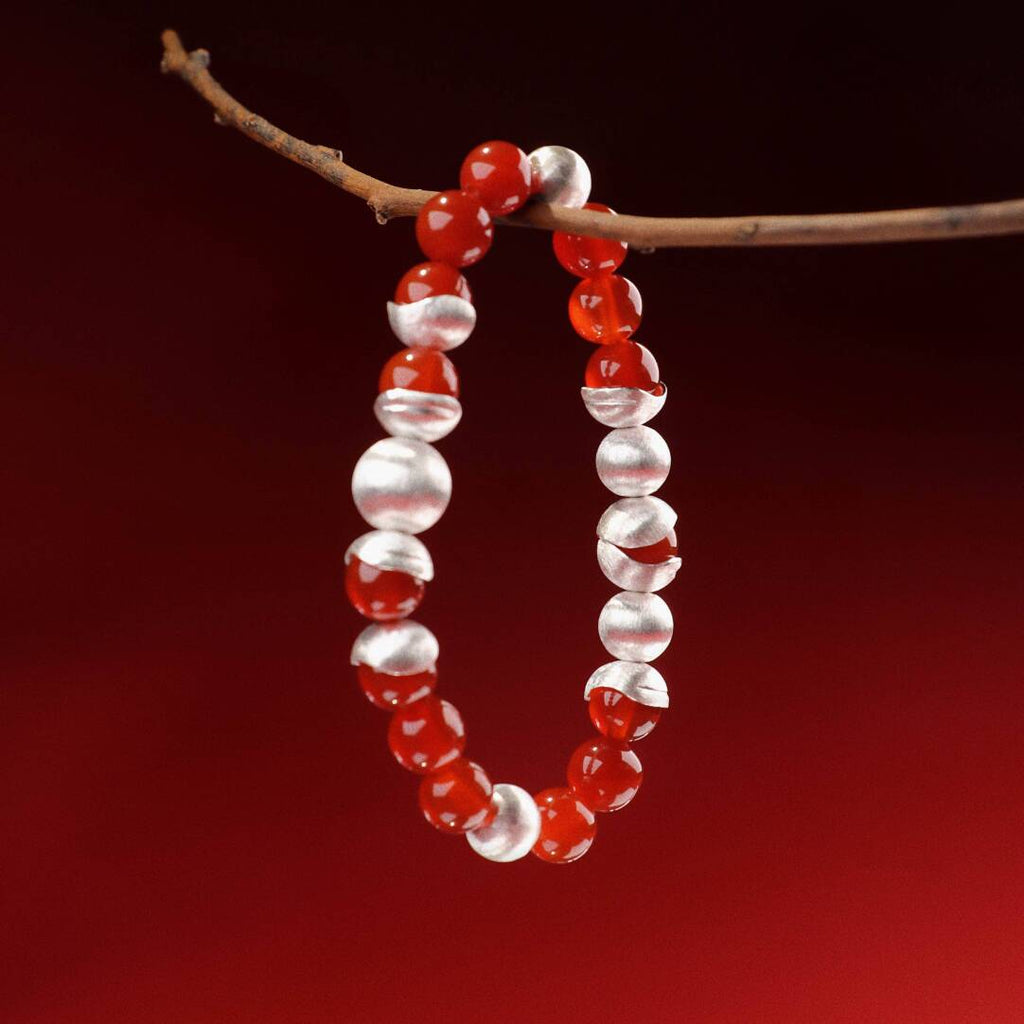 Red Sun White Snow Beaded Bracelet,Lumivault.