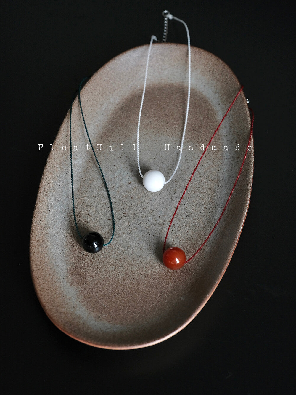 One Bead Hand-Woven Necklace,Lumivault.