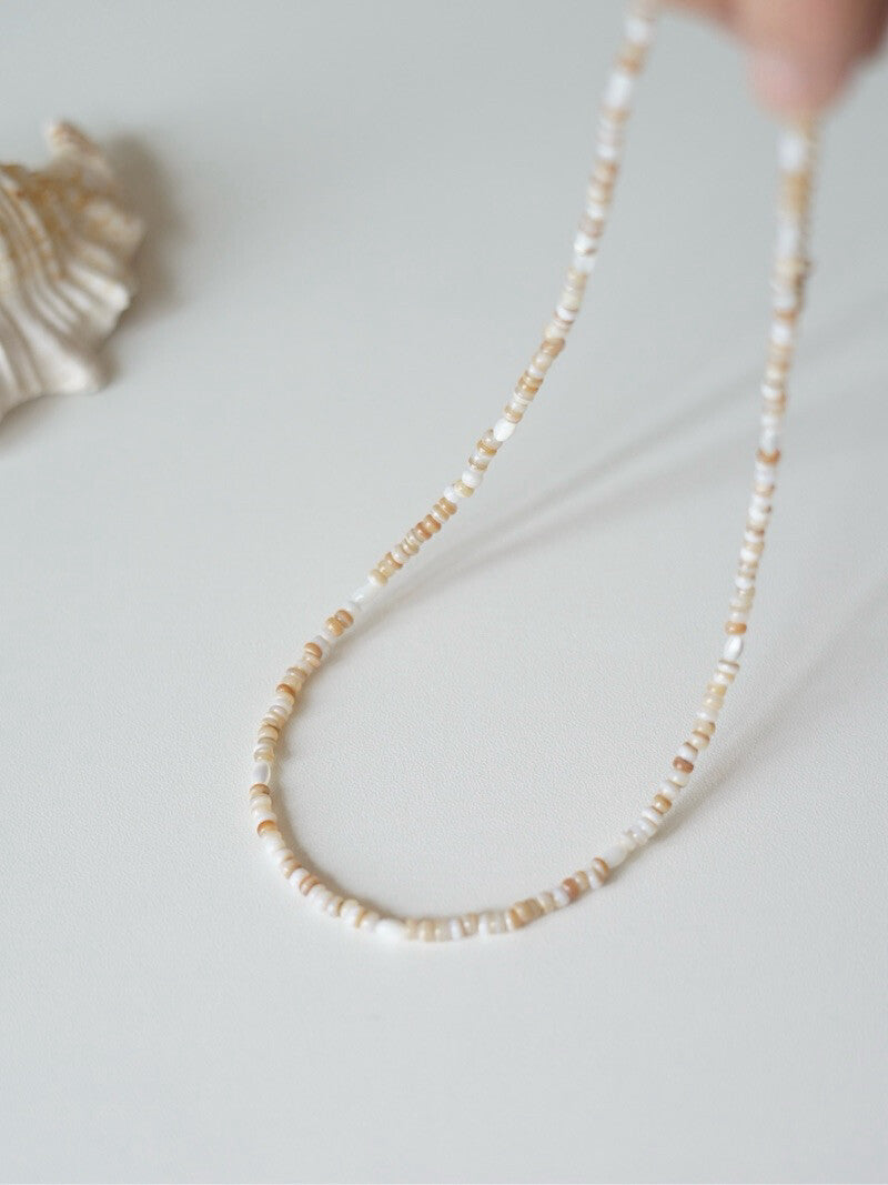 Minimalist Natural Shell Disc Necklace,Lumivault.