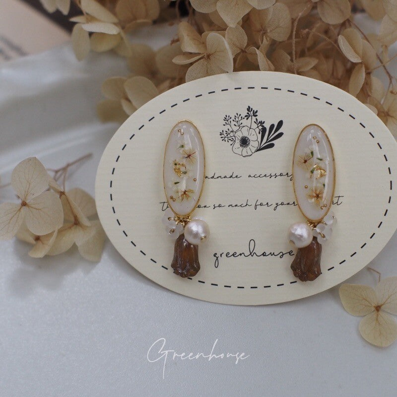 Pressed Memory Vintage Beaded Earrings,Lumivault.