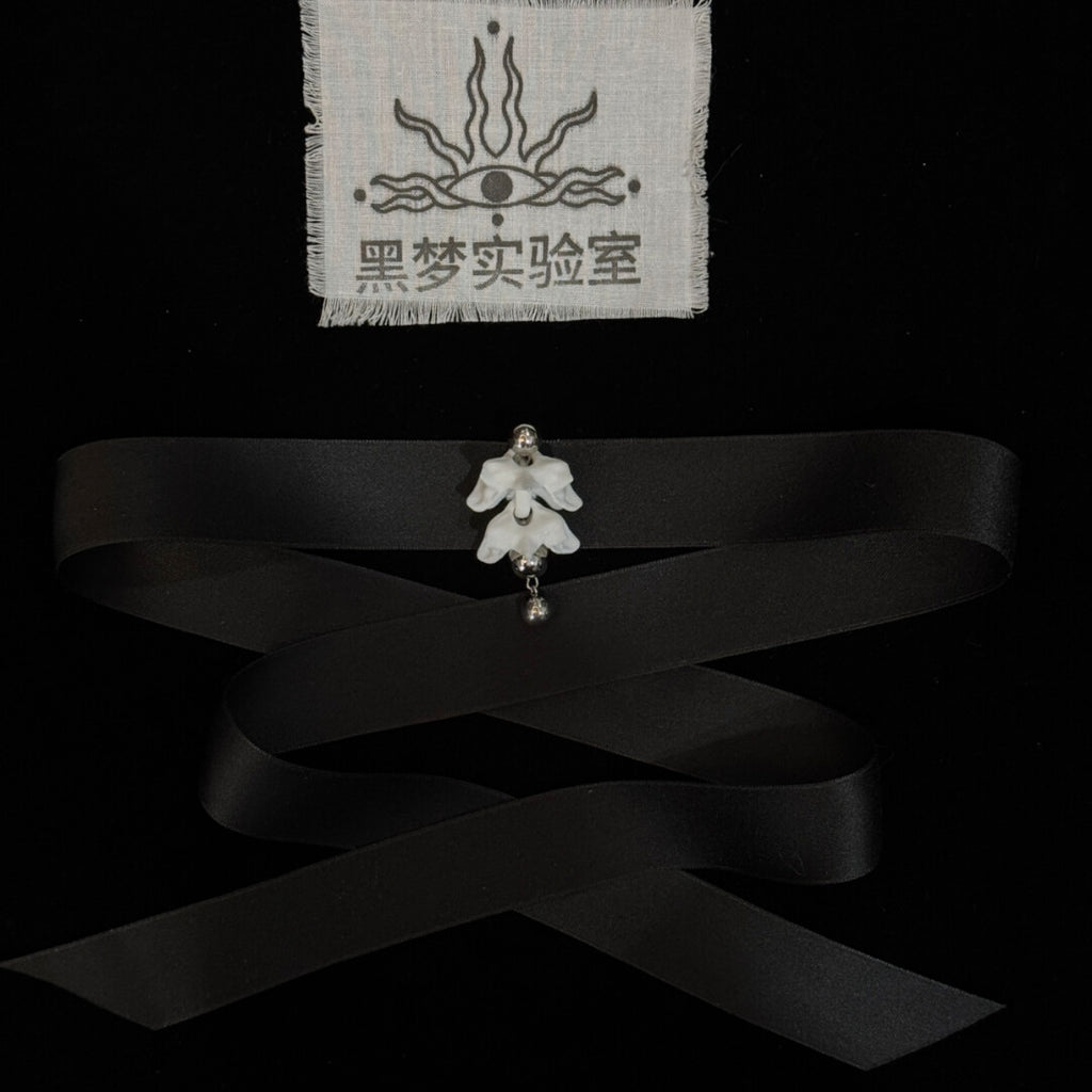 Bone Flower Choker,Lumivault.