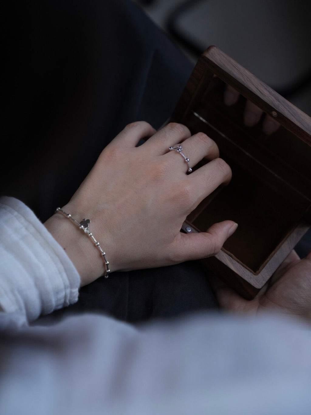 A Winning Hand Bracelet,Lumivault.