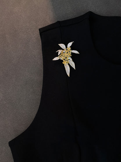 Autumn Osmanthus Brooch
