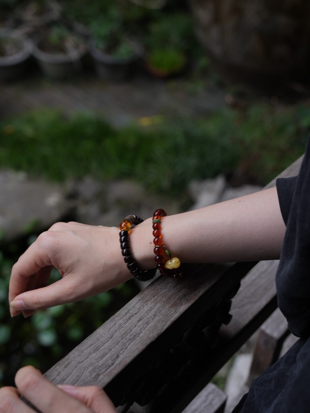 Autumn Agarwood Amber Beaded Bracelet,Lumivault.