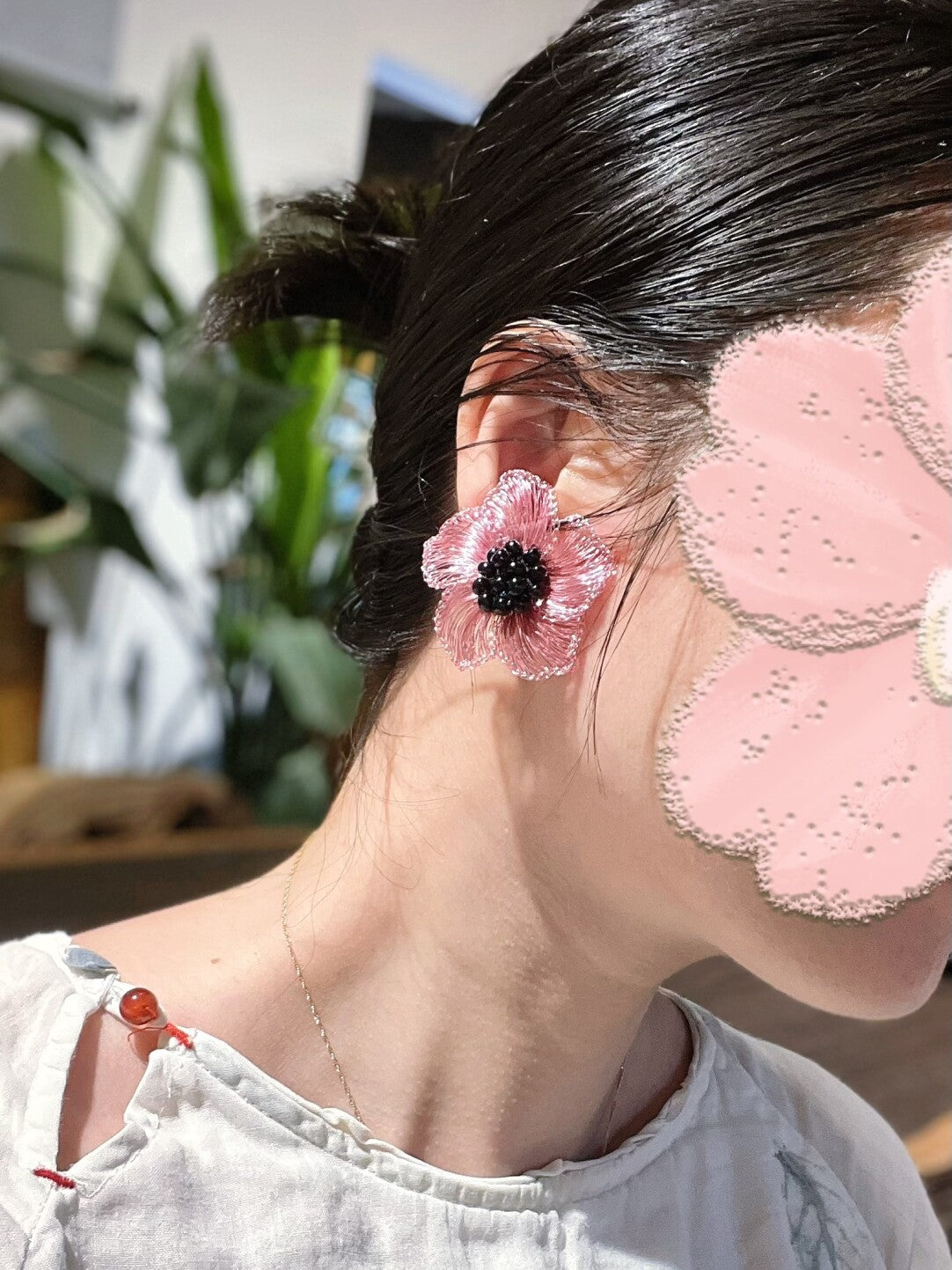 Black Pink Metal Wire Woven Flower Earrings