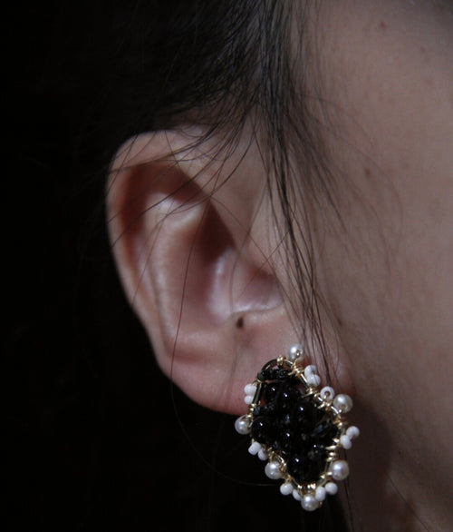 Black White Irregular Beaded Earrings,Lumivault.