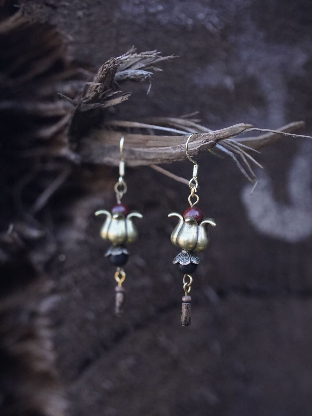 Blue and White Letter Antique Bronze Wooden Earrings,Lumivault.