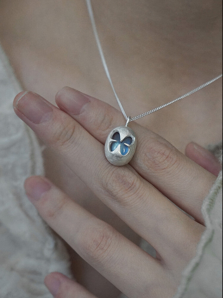 Butterfly Labradorite Silver Necklace,Lumivault.