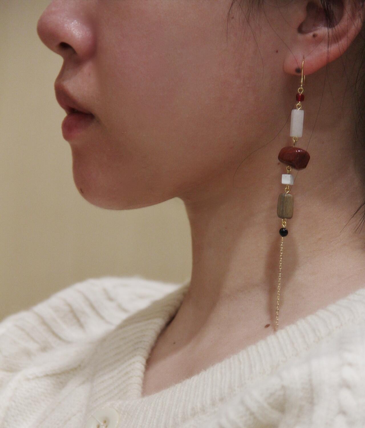 Chinoiserie Cultural Relics White & Red Long Earrings - Lumivault