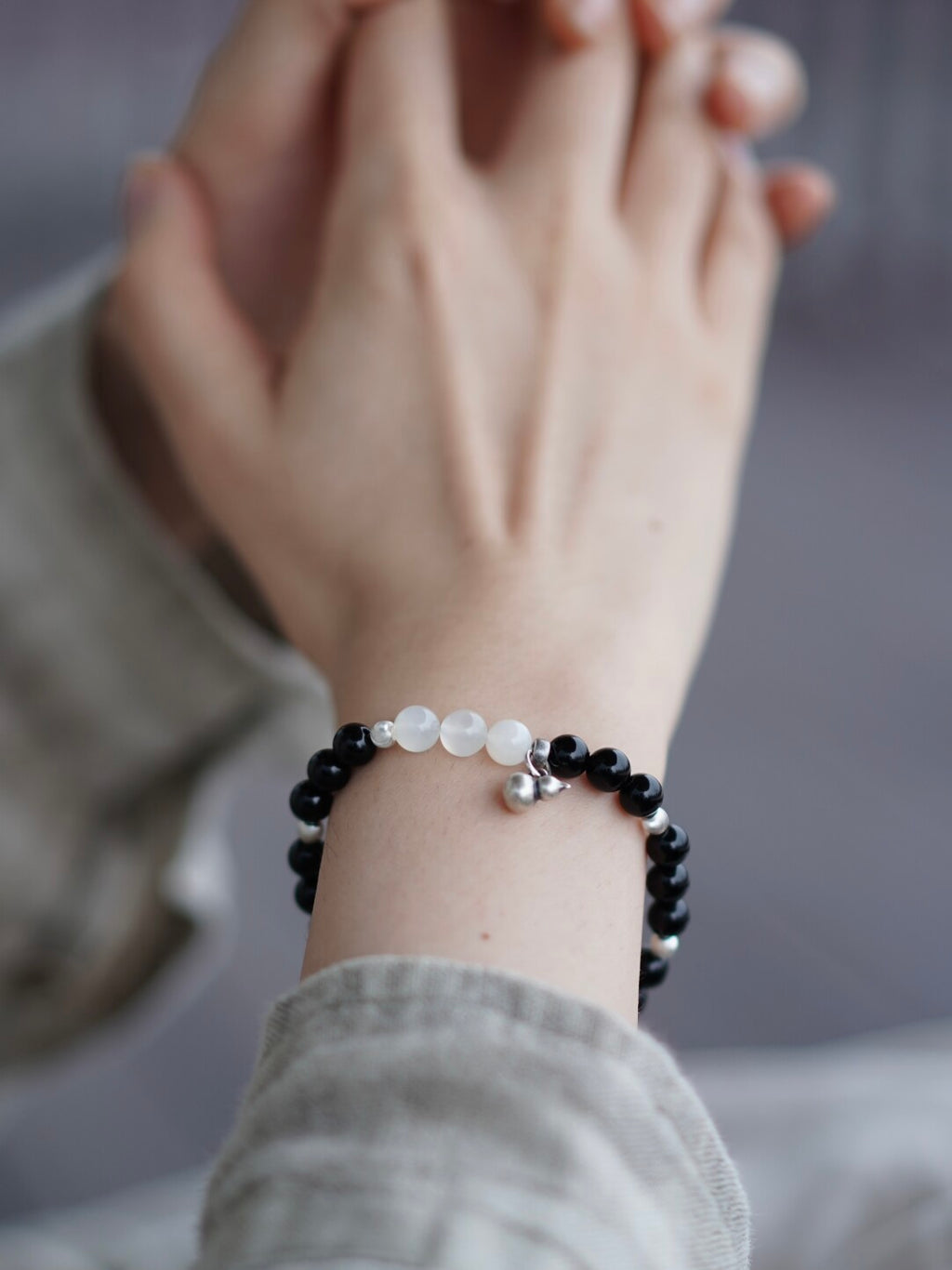 Chinoiserie Feast Beaded Bracelet,Lumivault.