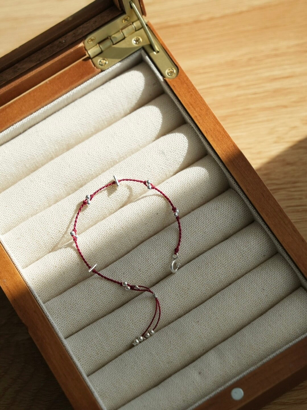 Chinoiserie Firefly Braided Bracelet - Lumivault