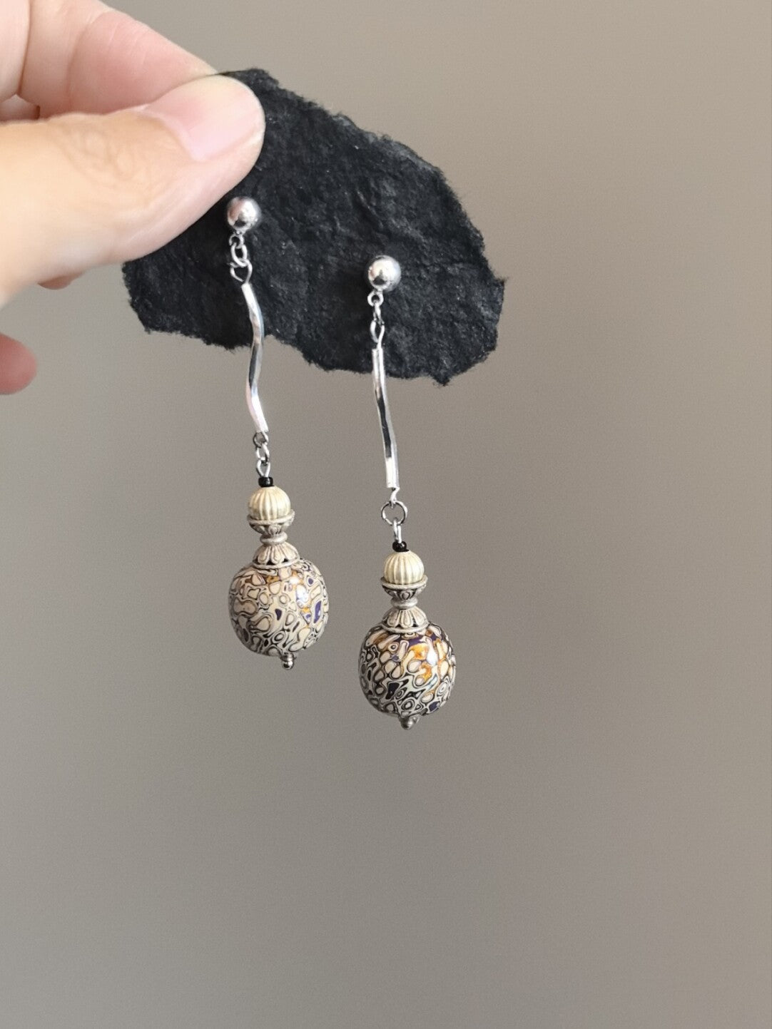 Chinoiserie Lacquer Purple Spring Earrings,Lumivault.