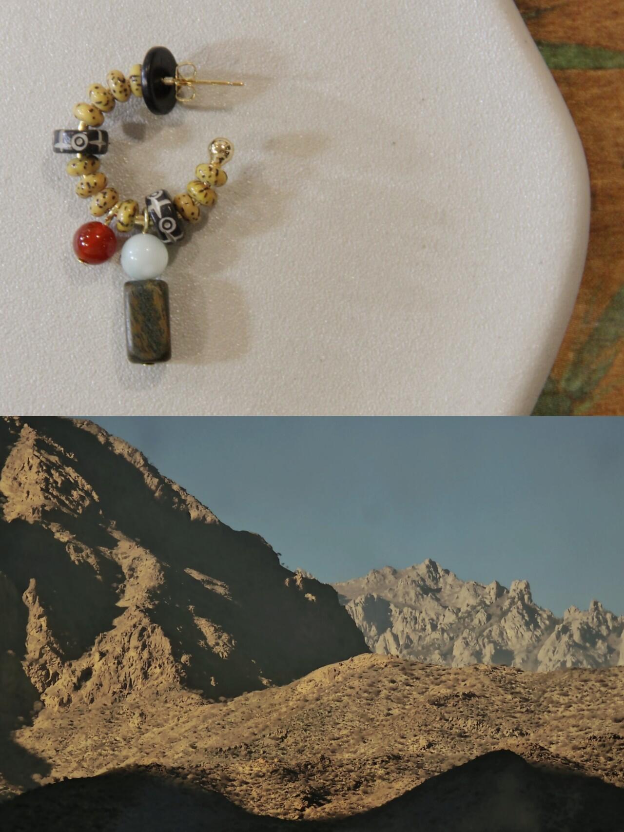 Chinoiserie Mountain Sandalwood Agate Earrings,Lumivault.
