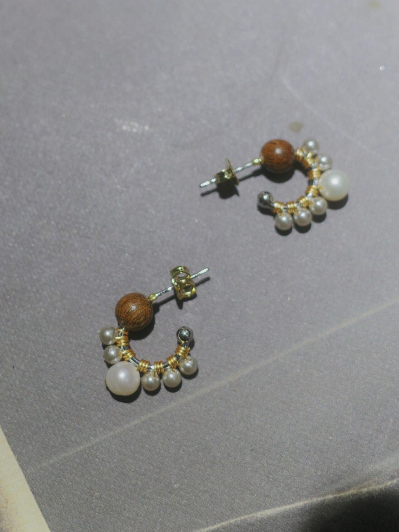 Chinoiserie Pearl Sandalwood Small Earrings,Lumivault.