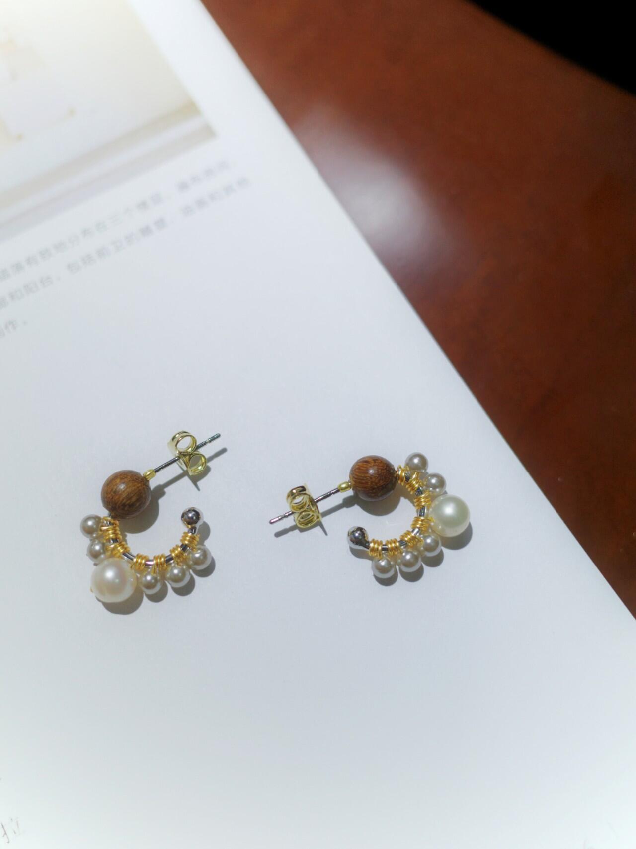 Chinoiserie Pearl Sandalwood Small Earrings,Lumivault.