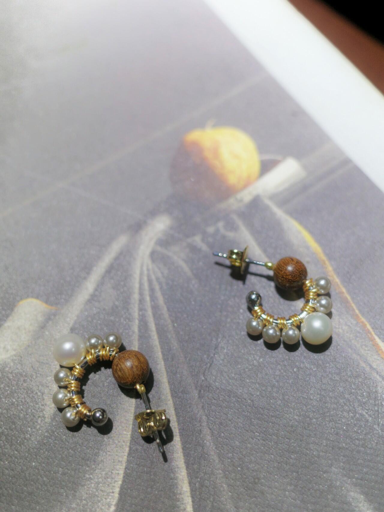Chinoiserie Pearl Sandalwood Small Earrings,Lumivault.