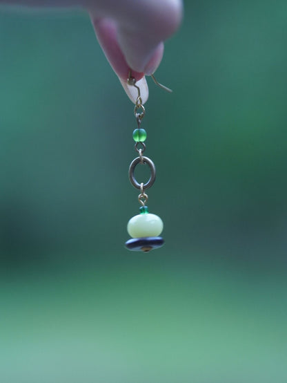 Chinoiserie Plant Earrings - Lumivault