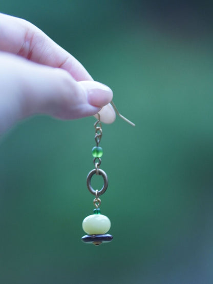 Chinoiserie Plant Earrings - Lumivault
