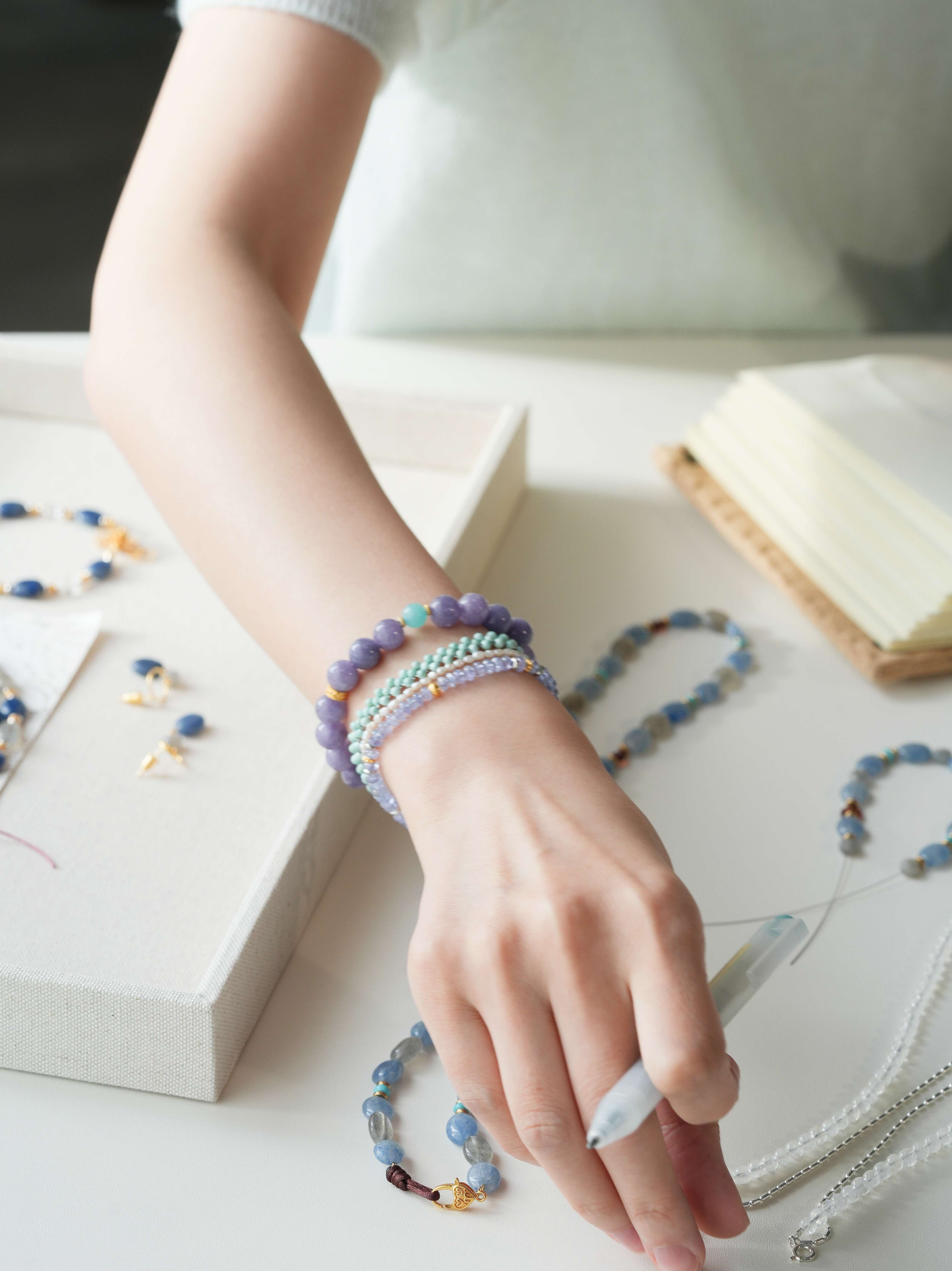 Chinoiserie Romantic Purple Bracelet,Lumivault.