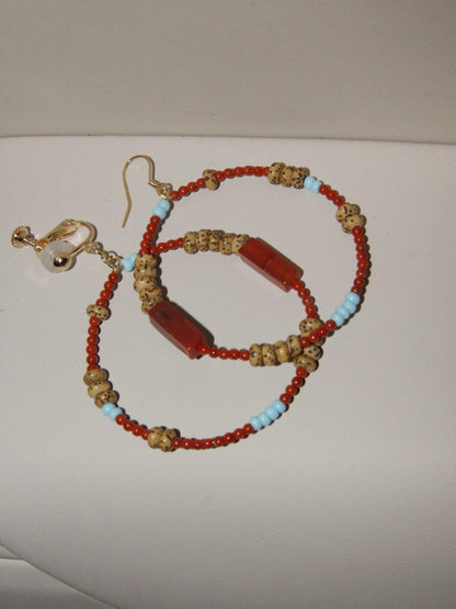 Chinoiserie South Red Agate Bodhi Seed Earrings - Lumivault