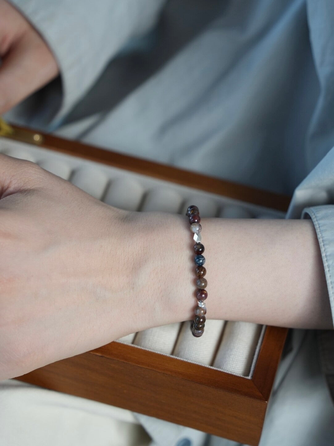Chinoiserie Twilight Garden Beaded Bracelet,Lumivault.