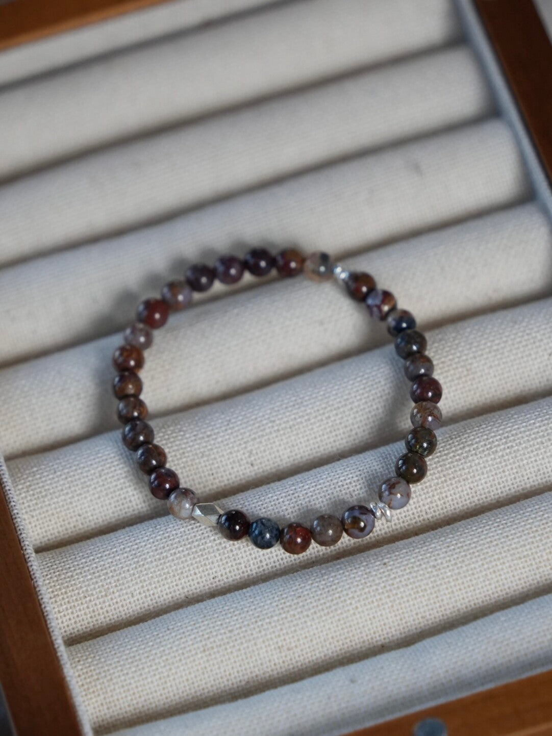 Chinoiserie Twilight Garden Beaded Bracelet,Lumivault.