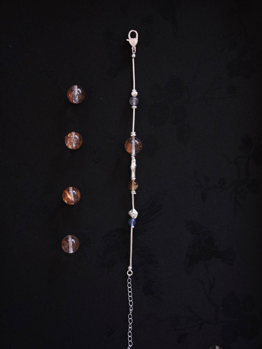 Chinoiserie Wishing Fountain Beaded Bracelet,Lumivault.