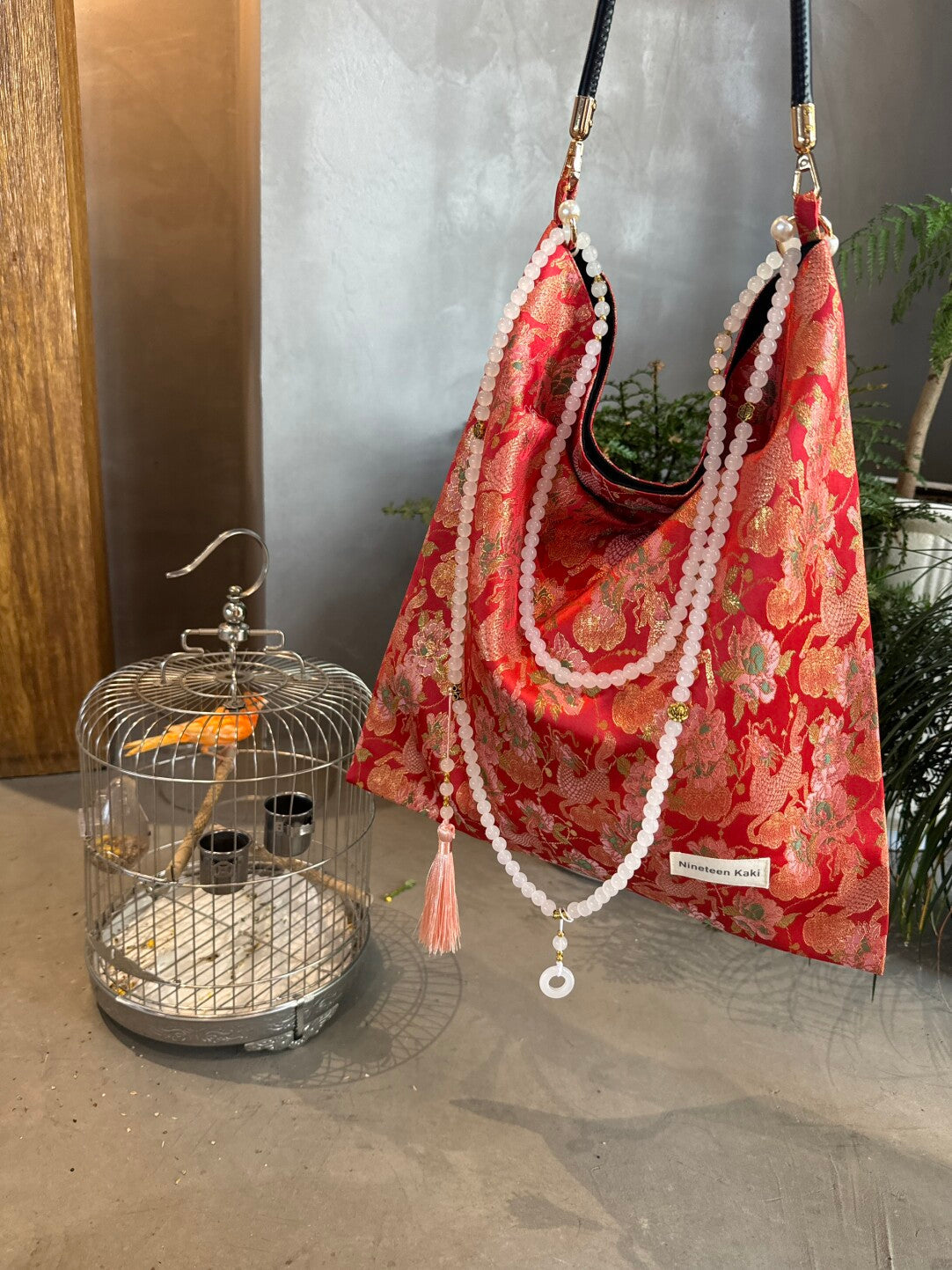 Chinoiserie Auspicious Peony Qilin Pattern Beaded Tassel Silk Bag - Lumivault