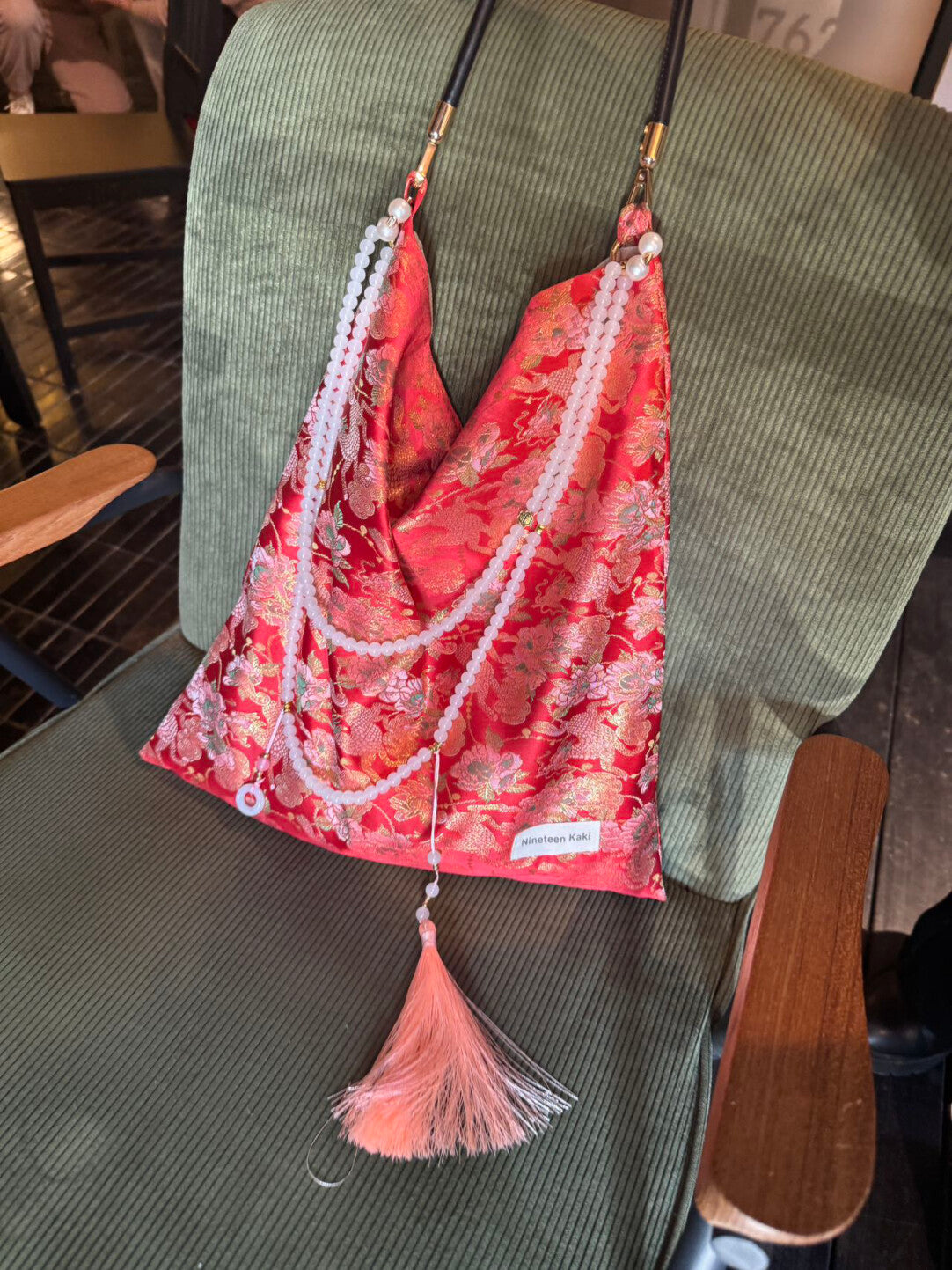 Chinoiserie Auspicious Peony Qilin Pattern Beaded Tassel Silk Bag - Lumivault