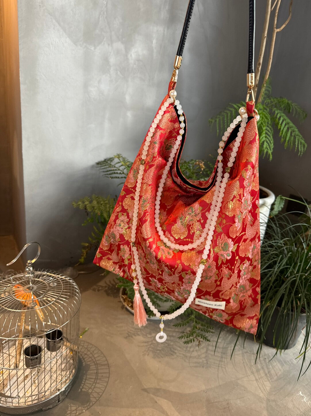 Chinoiserie Auspicious Peony Qilin Pattern Beaded Tassel Silk Bag - Lumivault